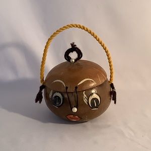 * VINTAGE * Coconut Purse